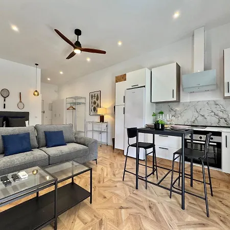 Apartamento Lafrenchtouch - Centrico Estudio Con Piscinas